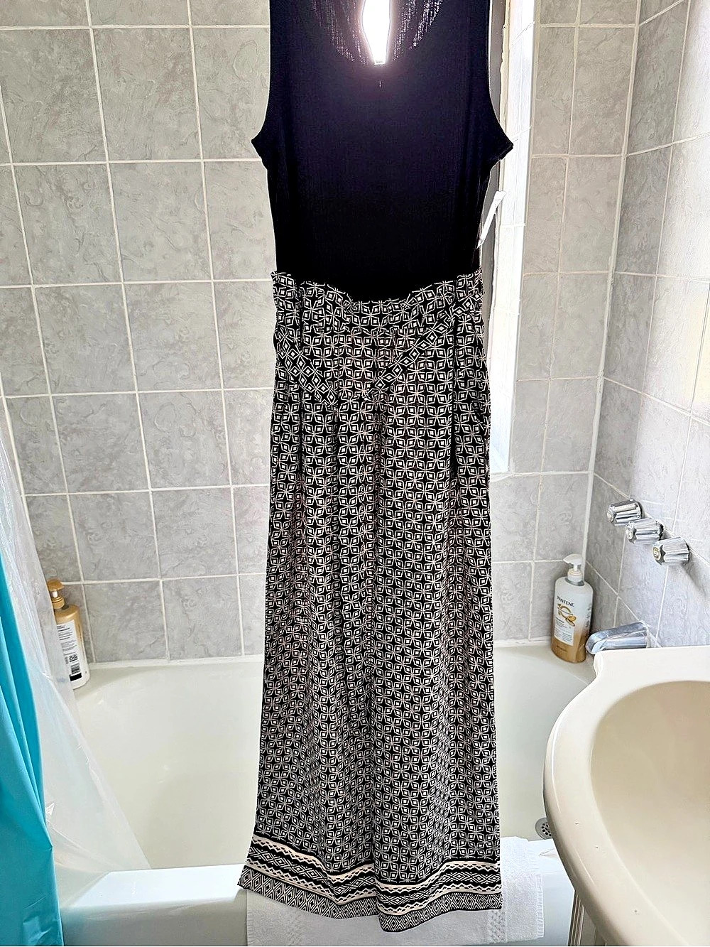 Geometric Maxi Dress in Black & White New w/tags